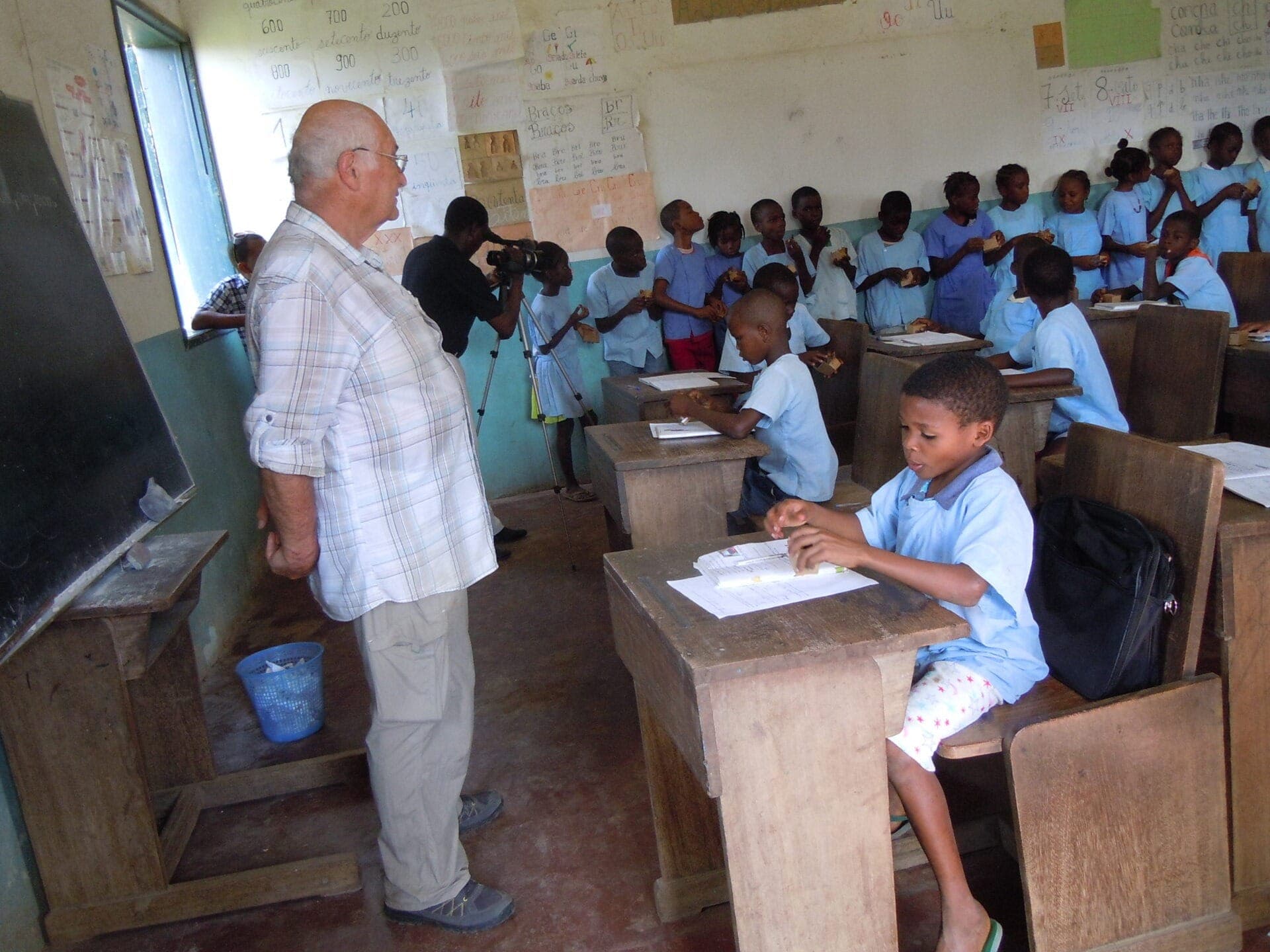 Une salle de classe d’une école de São Tomé