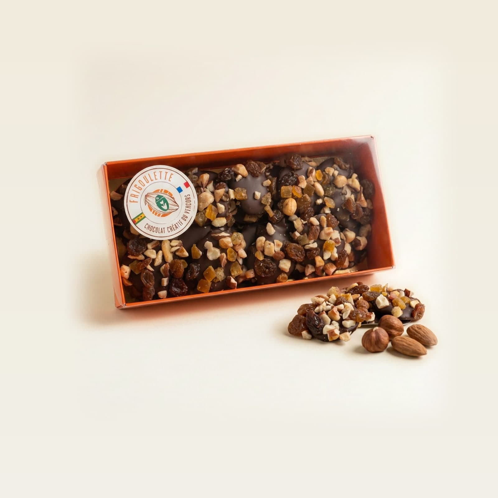 Coffret de mendiants aux fruits secs, chocolats Frigoulette