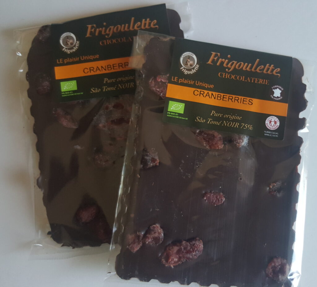 chocolatier Drôme, Chocolats Frigoulette, chocolaterie bio et equitable, achat en ligne Drôme, cranberries vegan